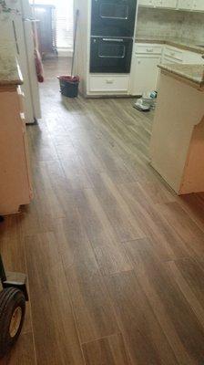 Kitchen floor installation