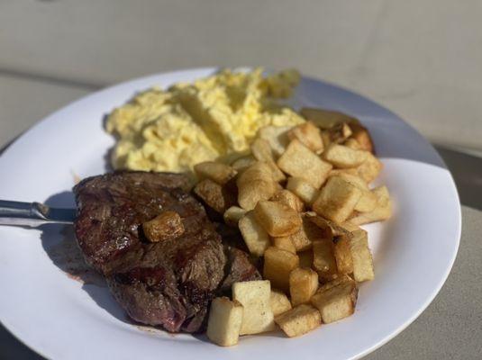 My go to dish every single time.  steak and eggs