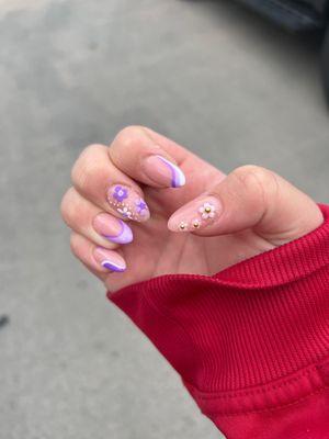 nails