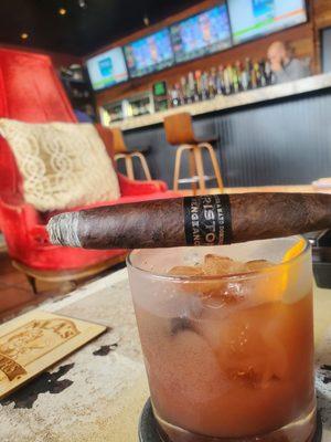 Havana Sports & Cigar Bar