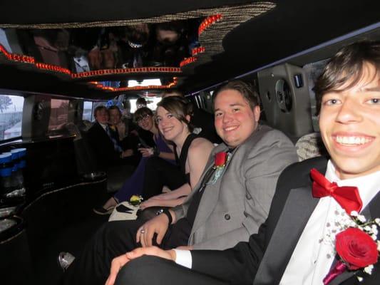 Avi Limo