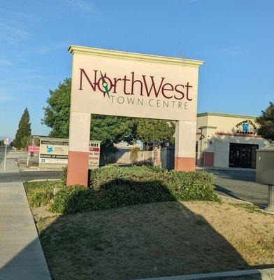 Northwest Town Centre, Bakersfield