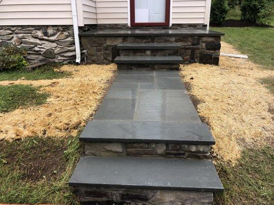 Nice walkway bluestone install