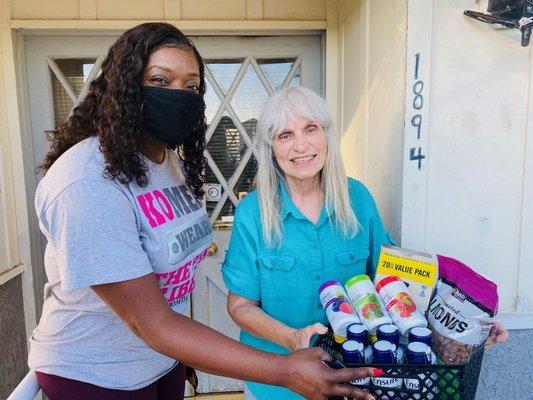 My mom left the basket it's very helpful to her thank you so much and just plus and the food prepared meals I'm very grateful for the charit