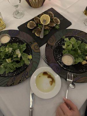 Ceasar salad and clams oregenata