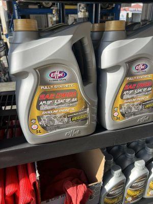 Top quality oil for your car!