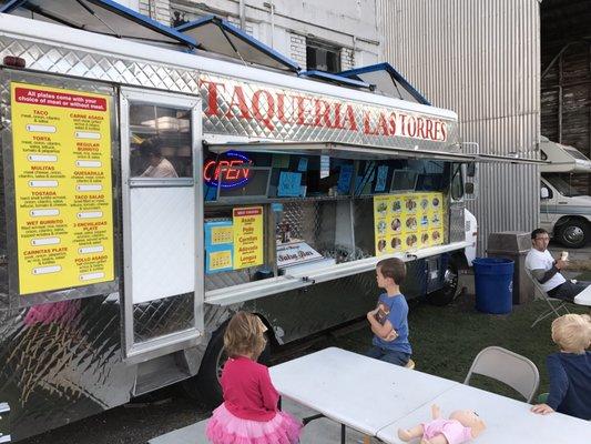 Moscow's first Mexican Food Truck!