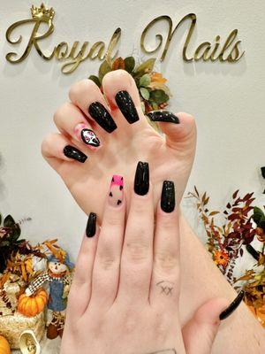 Halloween nail design