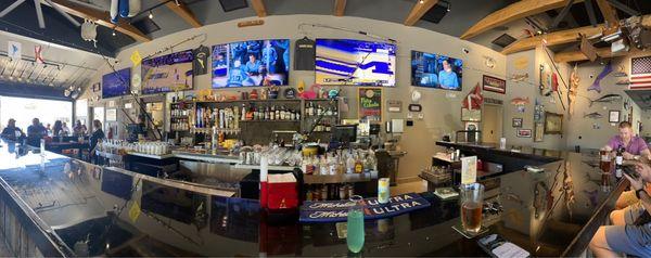 Pano pic of bar area