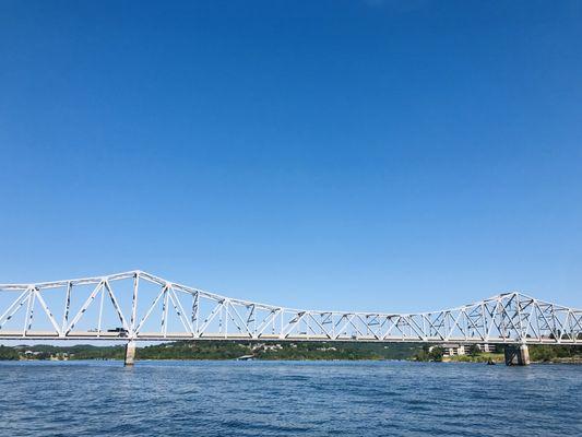 Table Rock Lake Pontoon Rentals