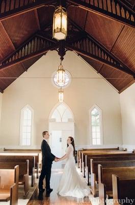 What a beautiful chapel to be married in! We had a great experience.