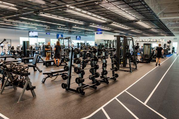 Fully renovated Fitness Floor.