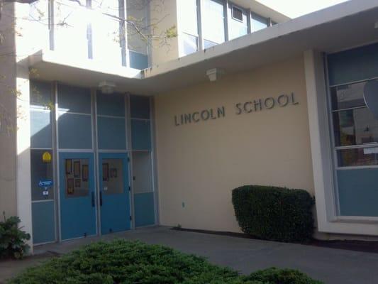 Lincoln Elementary School