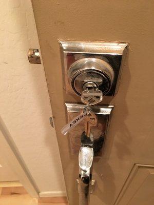 Locks rekeying