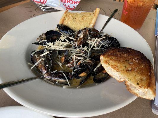 A Boat Load of Mussels