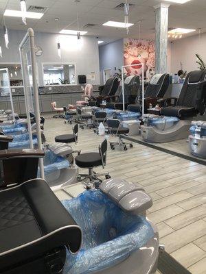 Clean, bright and open pedicure area