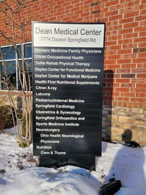 Dean Medical Center tenant list February 2022