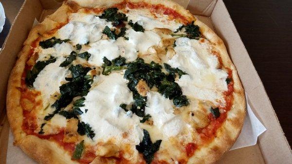 Personal Pie, Chicken, Spinach, Fresh Mozzarella and Fresh Garlic.