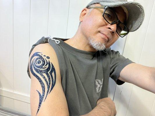 力強い大きなデザインのJagua Tatto45ドル。