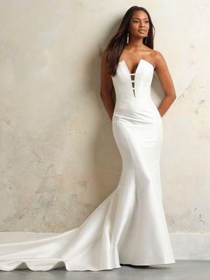 Martellen's Dress & Bridal Boutique