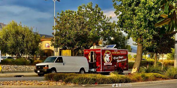 Food truck 733 Huntington Dr., Monrovia, CA