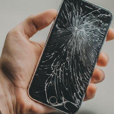 iPhone screen repair