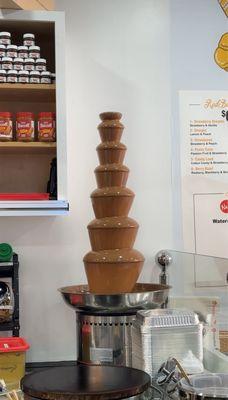 Chocolate fountain