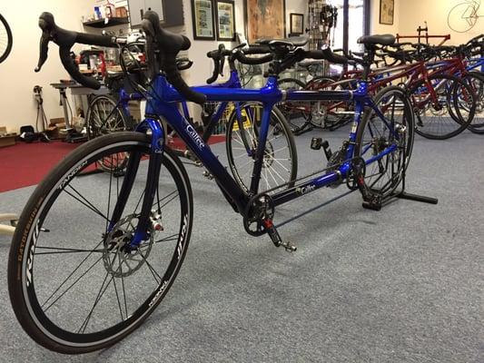 Calfee tandem at Tandem Cycle Works