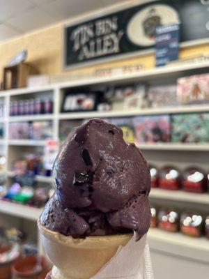 Black raspberry chocolate chip