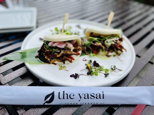 Vegan bao with shiitake amazingness