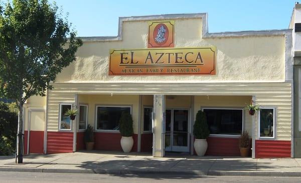 Entrance to the El Azteca