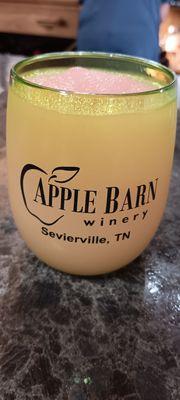 Started the tour off with a tasting at the Apple Barn. Delicious!