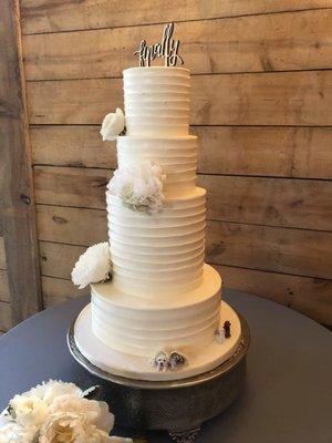 Our gorgeous wedding cake