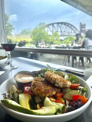 Seared crab cake salad!