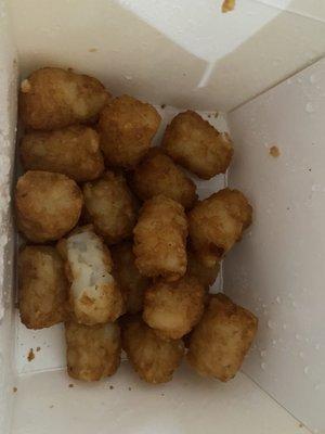 Dont order the Muchas Fries bc it's a rip off! You only get 20 tater tots. Called to verify and they say they weigh them. Wow! Not worth it!