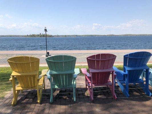 Luv those colorful Adirondack chairs!