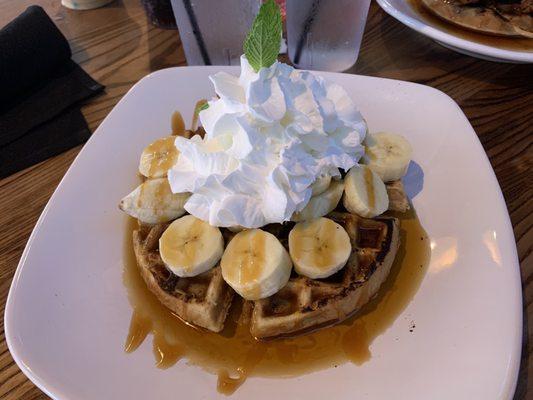 Caramel banana waffle