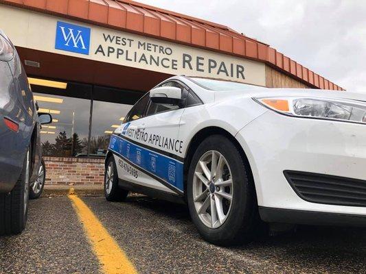 West Metro Appliance Repair offers same day home appliance repair service in Eden Prairie, MN and the surrounding area!