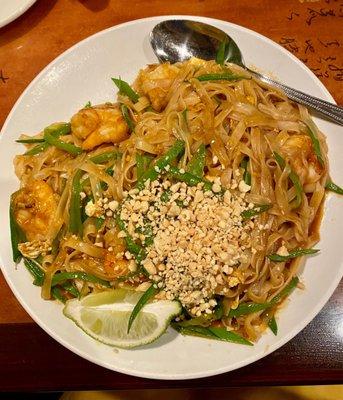 Pad   Thai Noodle - Shrimp Pad Thai (minus the scallions, bean sprouts and tofu it normally comes with)