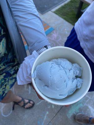 Blue moon vegan ice cream