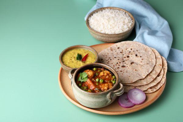 Lunch Thaali (Bento Box)