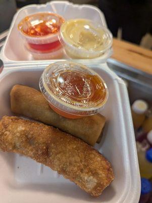 Egg rolls and spring rolls