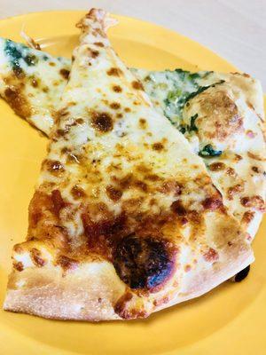 Cheese and Spinach pizza