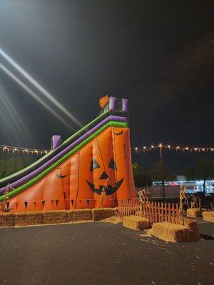 Giant slide for the kiddos.