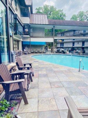 Outdoor pools on both sides Of the street.