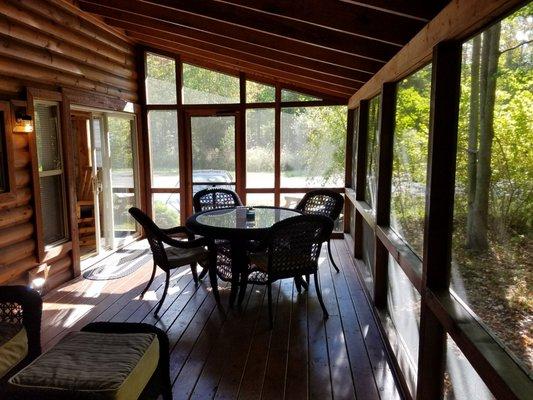 The enclosed porch - dining area