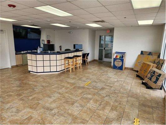 Office - Extra Space Storage at 8020 Eastex Fwy, Beaumont, TX 77708