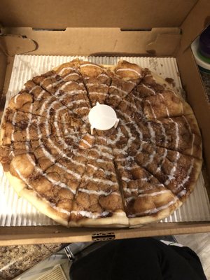 Dessert pizza