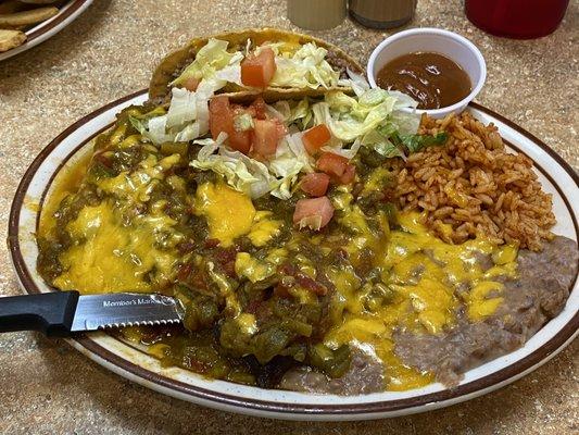 Super combo with green chile. The tamale is huge.