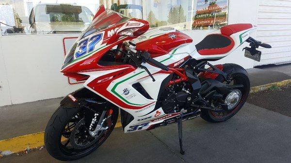 MV Agusta F3 800 RC